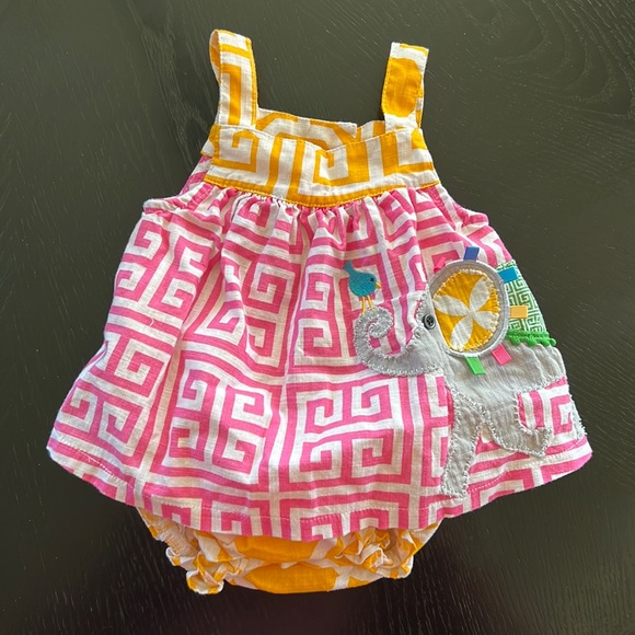 Mud Pie Other - Mud Pie 6-9 Month Elephant Appliqué Bubble Romper